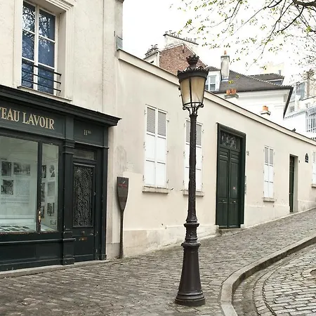 Lepic Paris